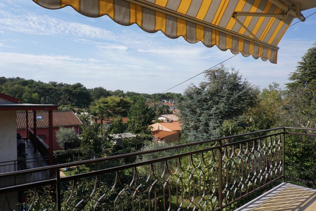 Mariella Hotel Basanija Exterior photo